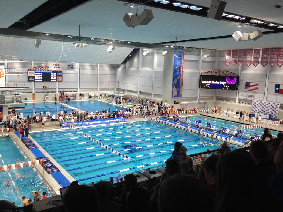 Natatorium Swim