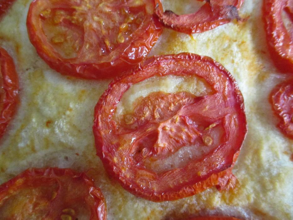 Focaccia Pizza Tomatoes