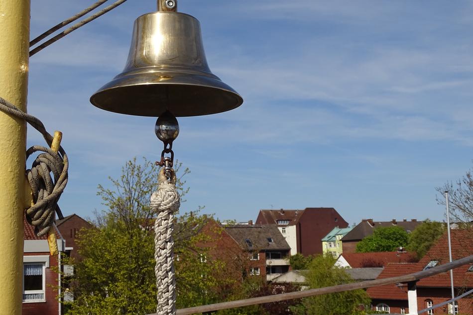 Ship Bell Me Sail Training