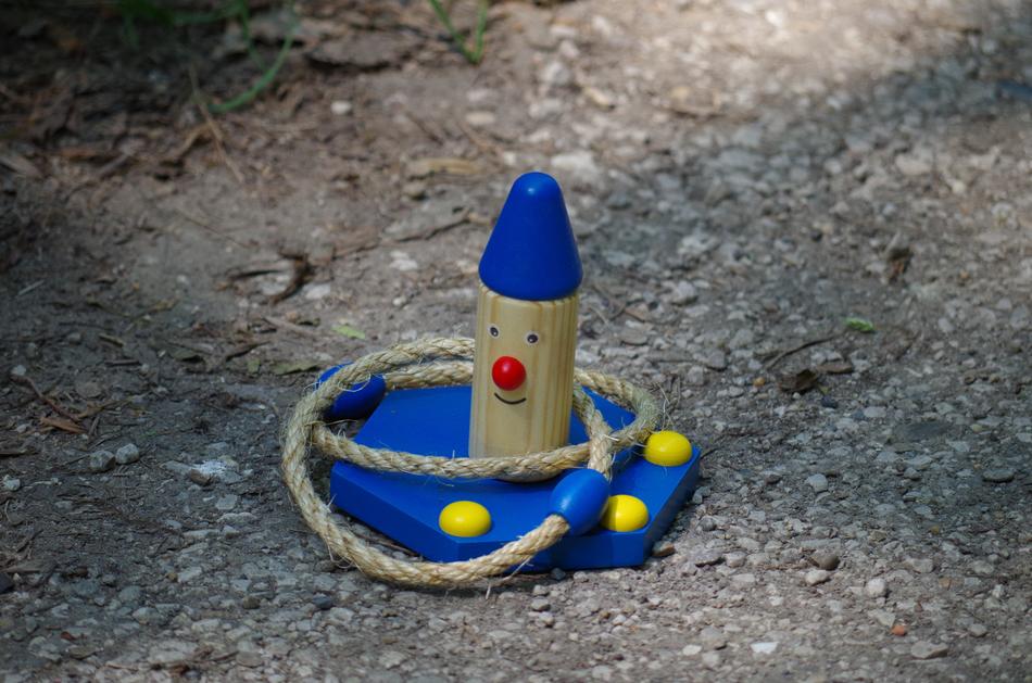 the game wooden on the ground