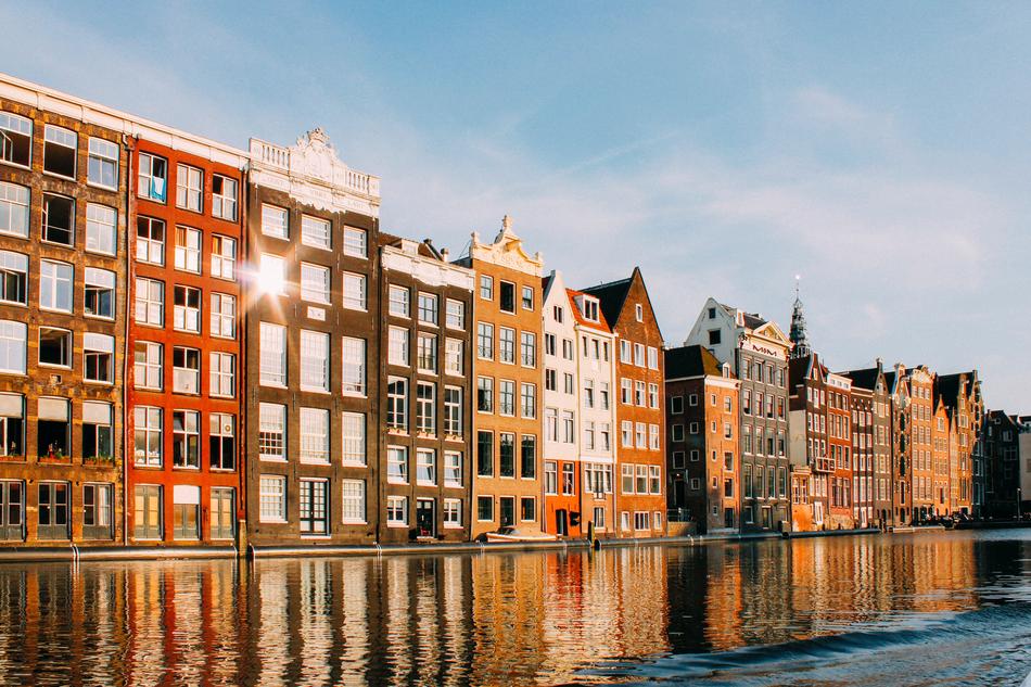 houses with windows view