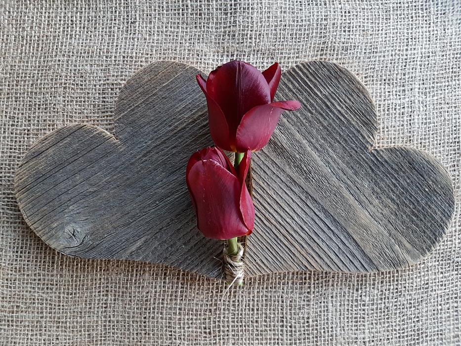 two dry roses design