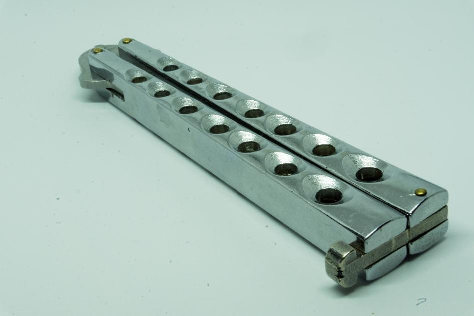Glands are not a butterfly knife on the table