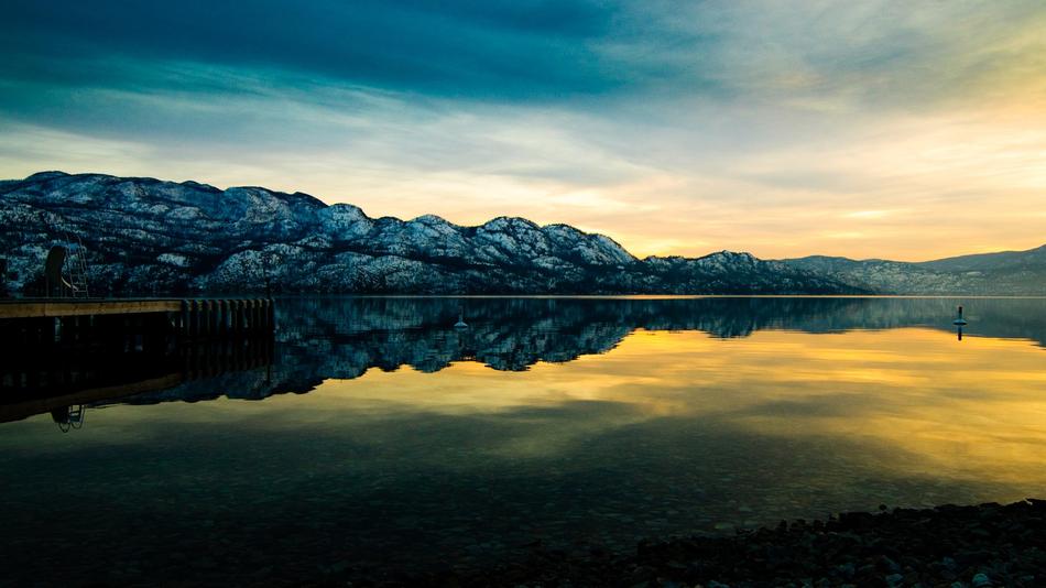 reflection of the sunset on the lake