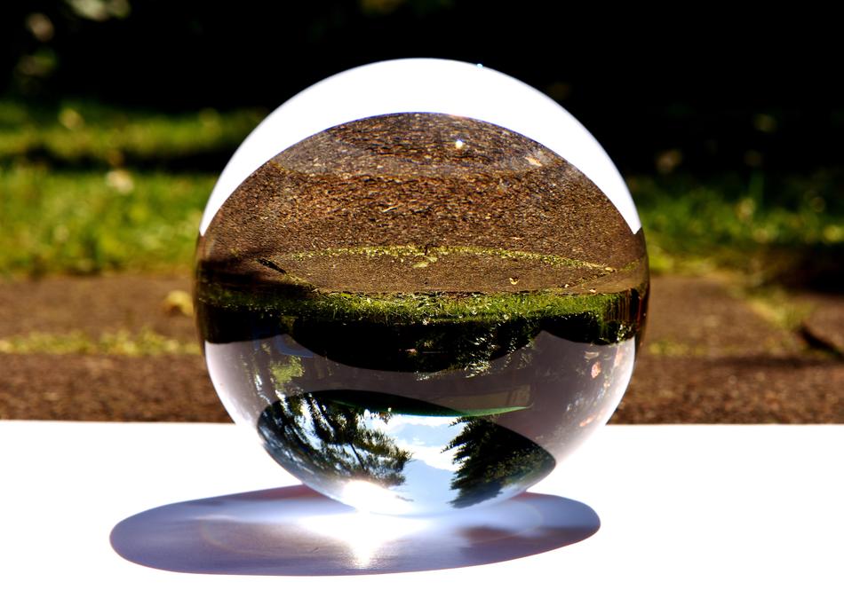 Glaskugeln Mirroring Garden