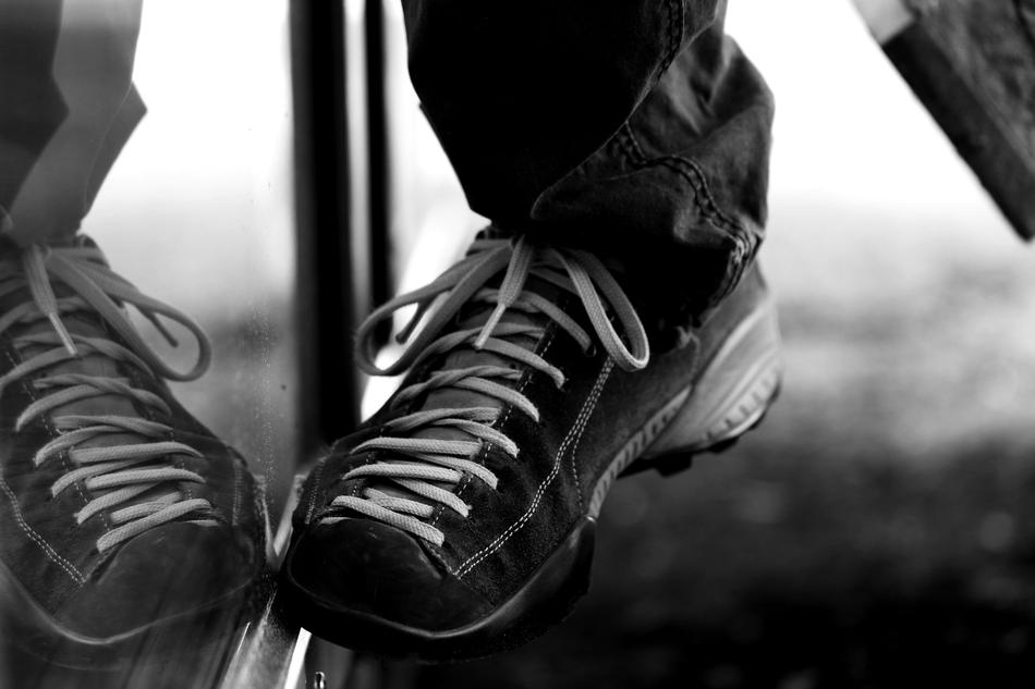 foot of a man in a sneaker