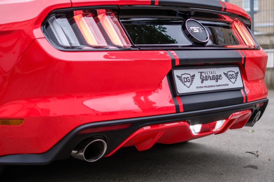 Mustang Gt Red