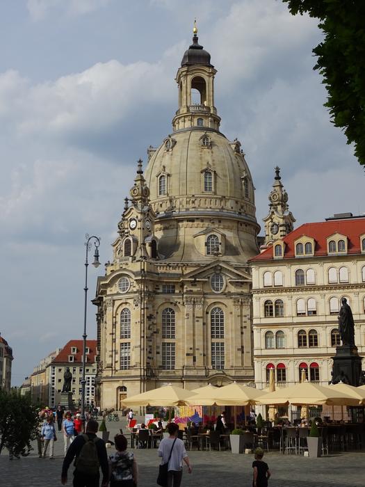 beautiful buildings landscape