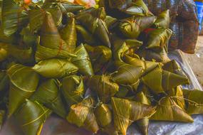 sea wrapped dumplings