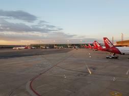 Airport Planes