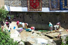 Chefchouen Wash Washing Women