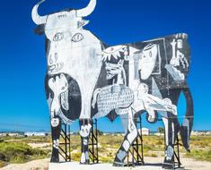 Toro Picasso Graffiti