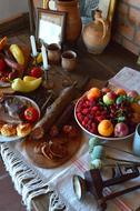 sausage with fruit