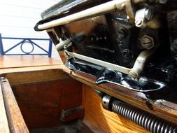 Sewing Machine Antique Singer