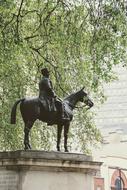 Sculpture Reiter in London