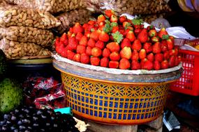 Strawberries Basket Decoration