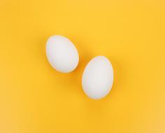 egg yellow background