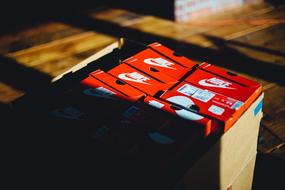 Blur Boxes Nike