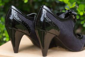 Shoe Hills Fashion