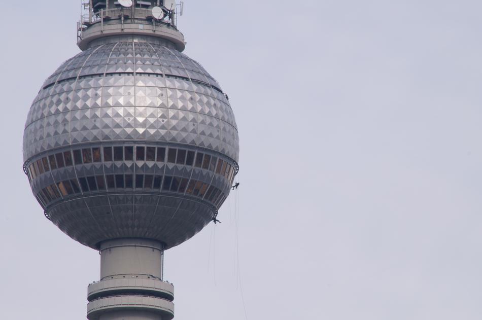 Berlin Tv Tower Construction Work