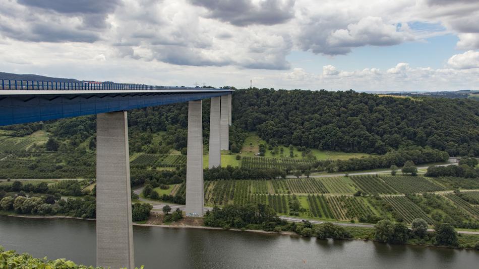 Bridge Steel construction view
