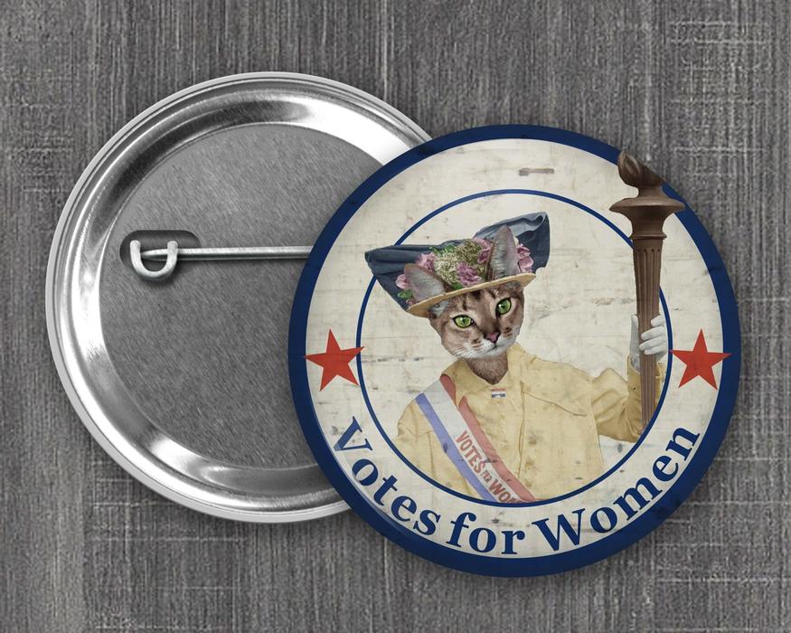 Badge with the image of a cat in a hat