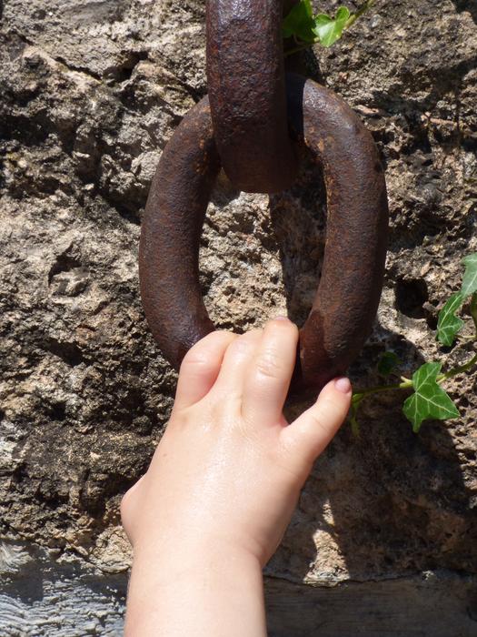 Ring Iron Pull Child