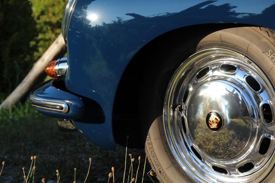 Porsche C Hub Cap