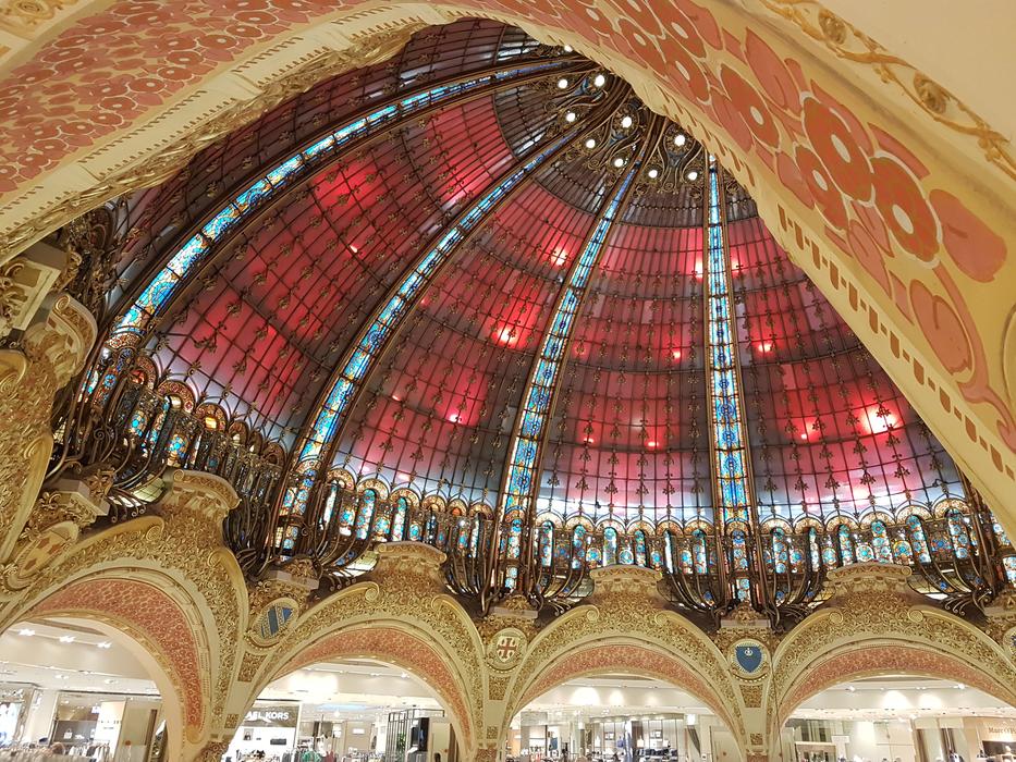 Gallery Lafayete Paris