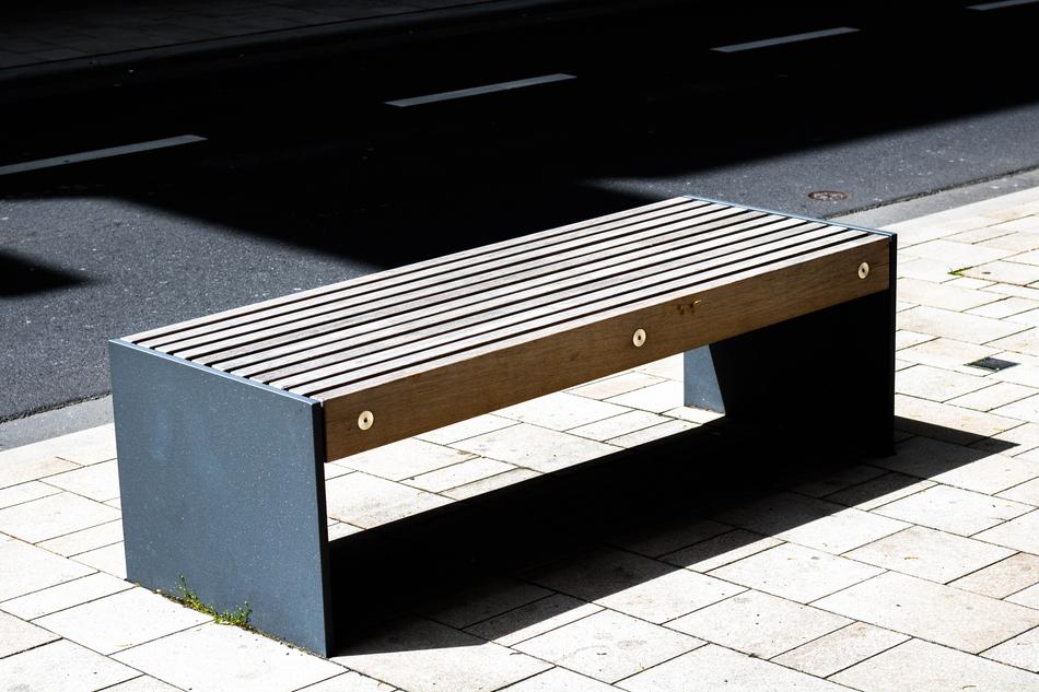 Seat Bank by Road