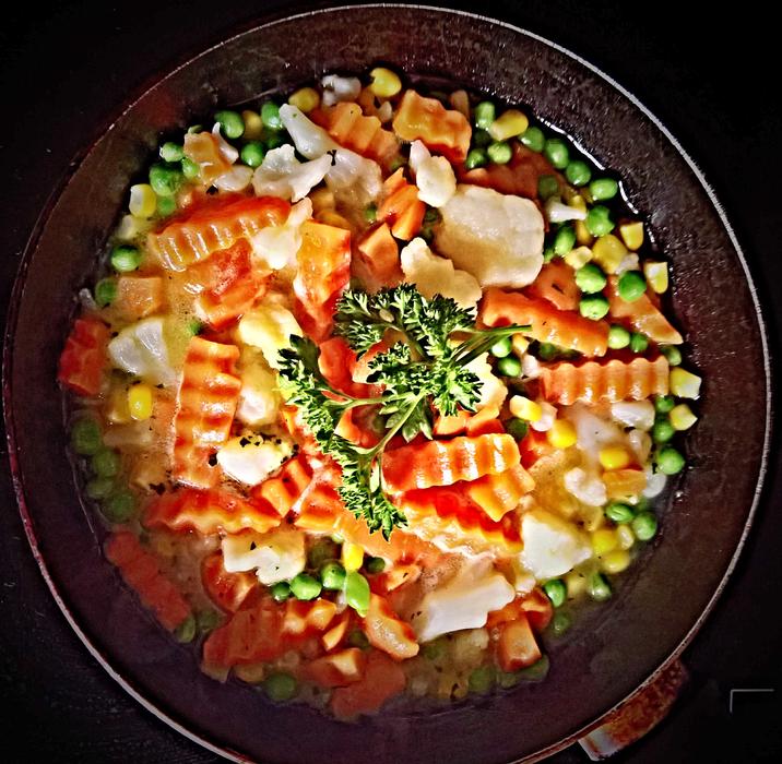 vegetable stew with egg
