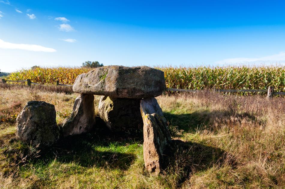 Large Stone Grave Badenstedt
