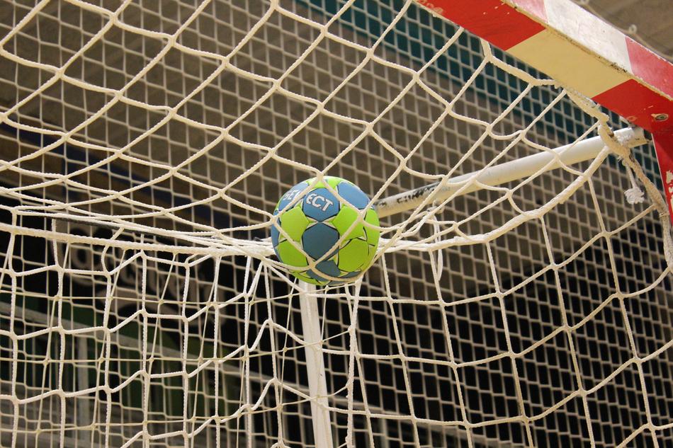 Ball Handball Training