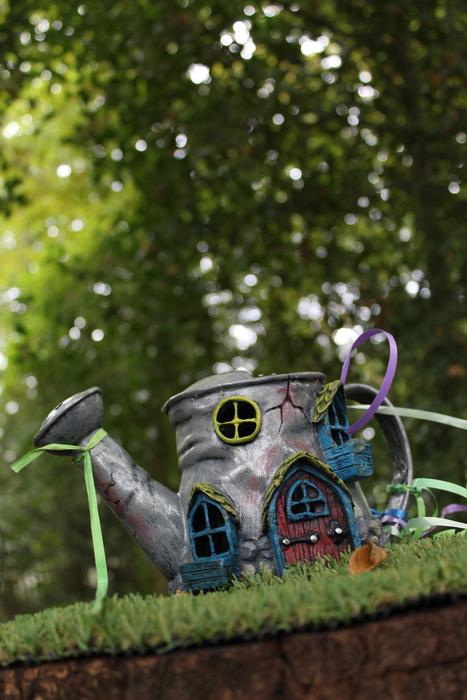 Fairy Teapot statue