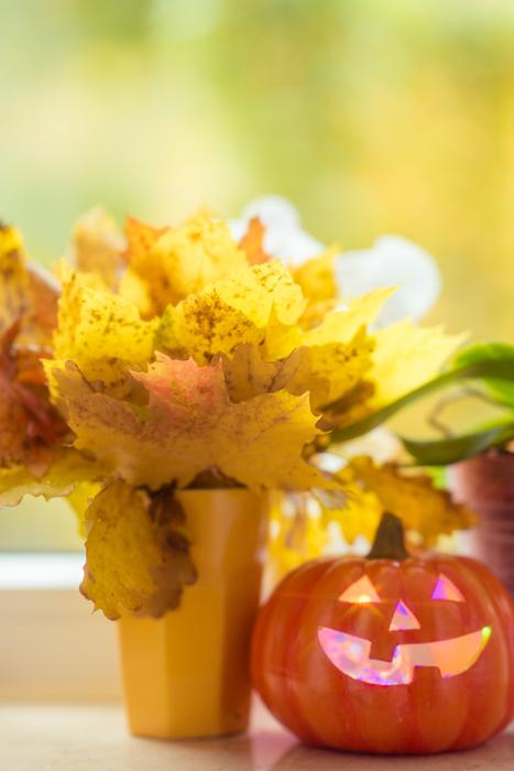 Halloween Pumpkin Leaves