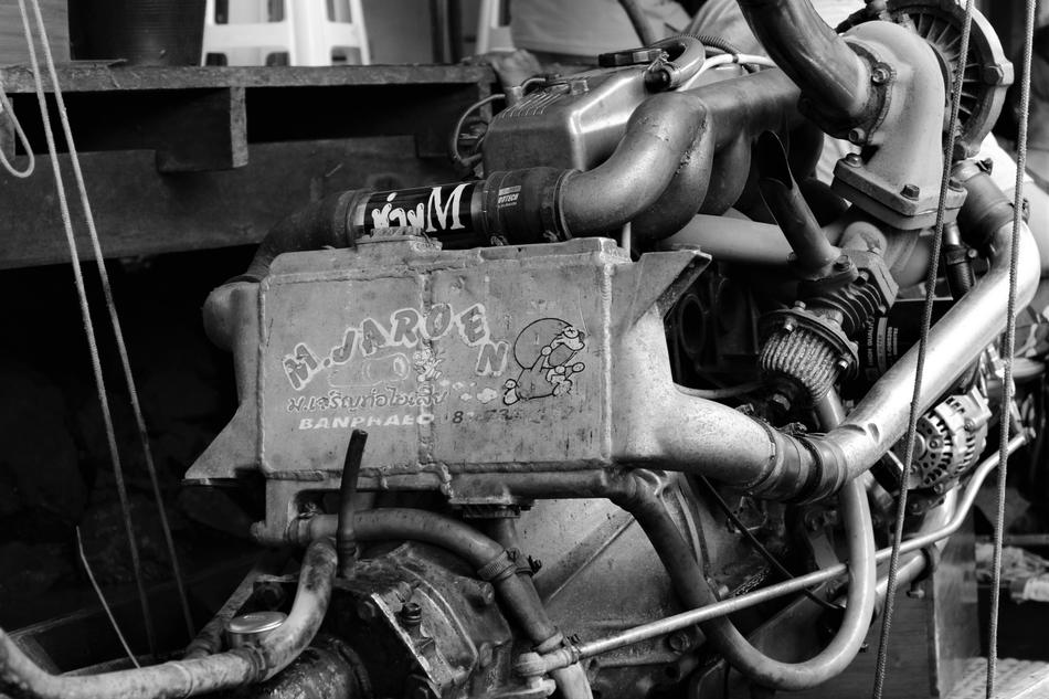 Engine Canoe Thailand