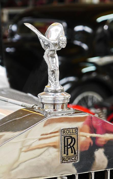 Rolls Royce Emily Cool Figure