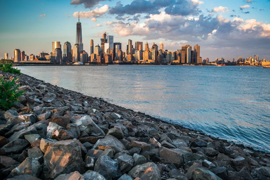 water view with rocks