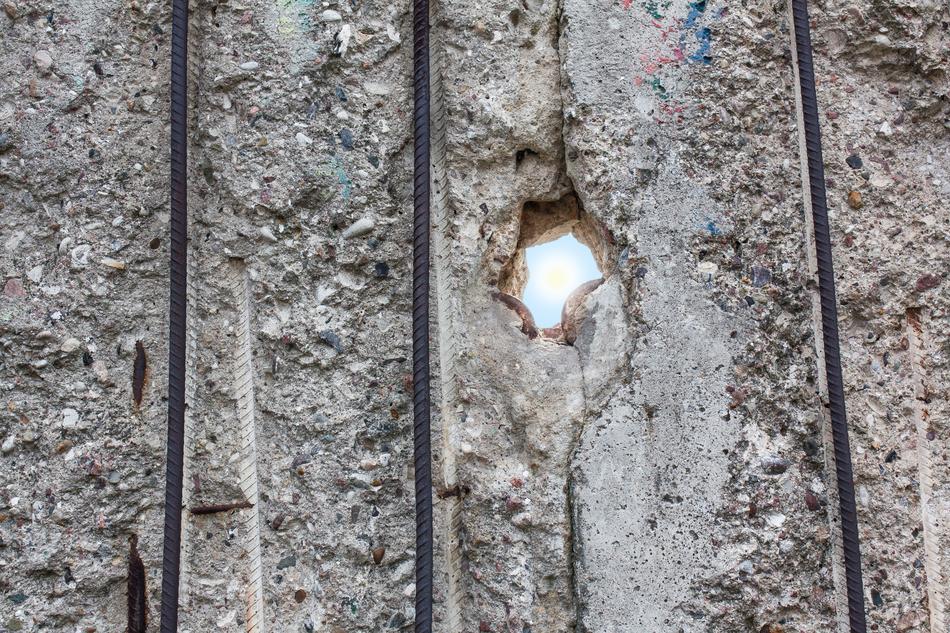 Berlin Wall By Looking