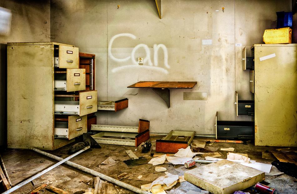 Lost Places Office Clutter