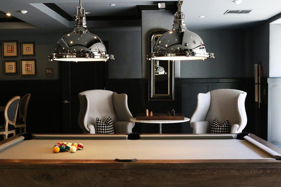 Billiard Table Chairs Furnitures