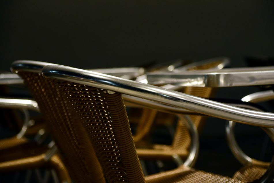 table and chair iron view