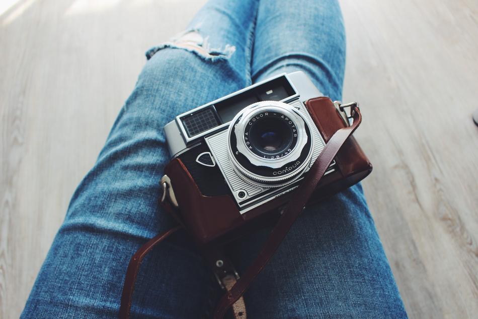 Blue Jeans and camera Photographer
