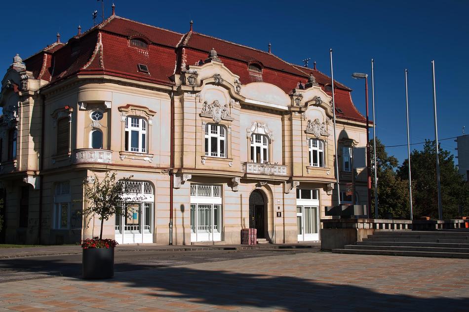 a beautiful building on the street