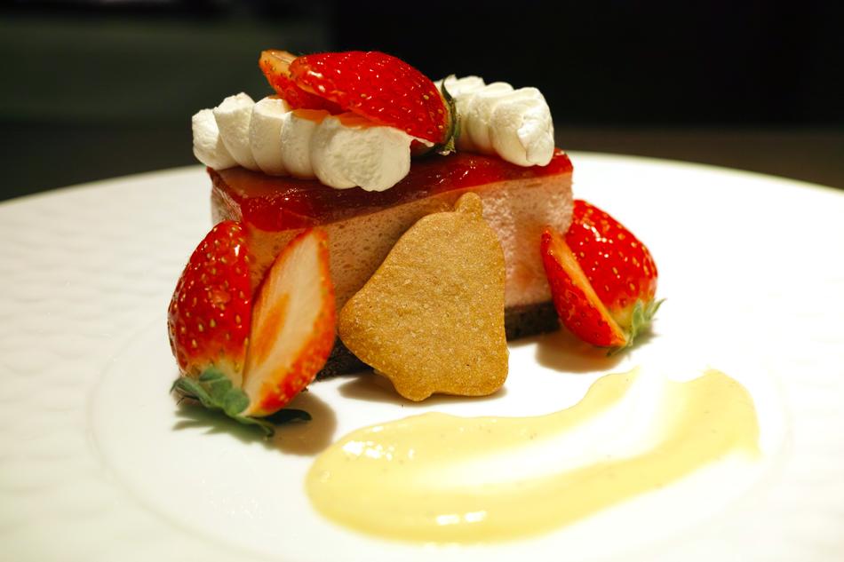 Dessert Cake Suites