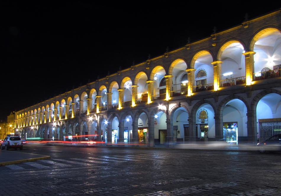 Main Square Arcade Arequipa