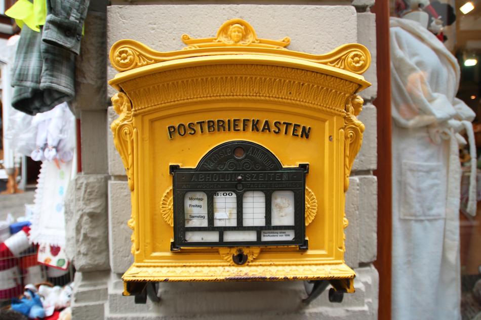 Post Mail Box Old
