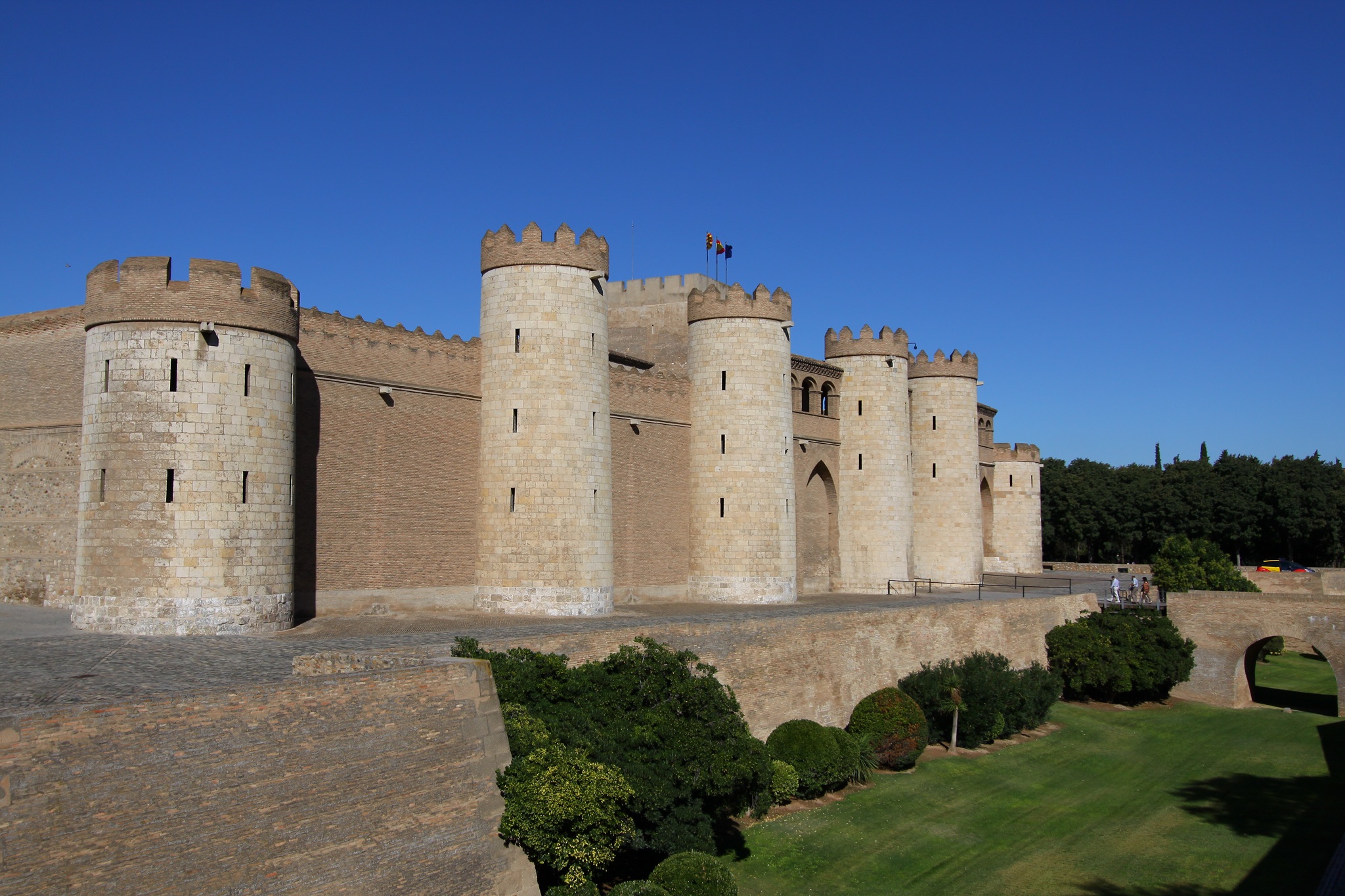 Zaragoza Spain Aljaferia free image download