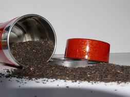 Tee Tea Leaves Teapot