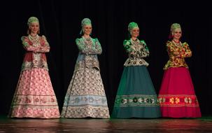 Russian Folklor Berezka